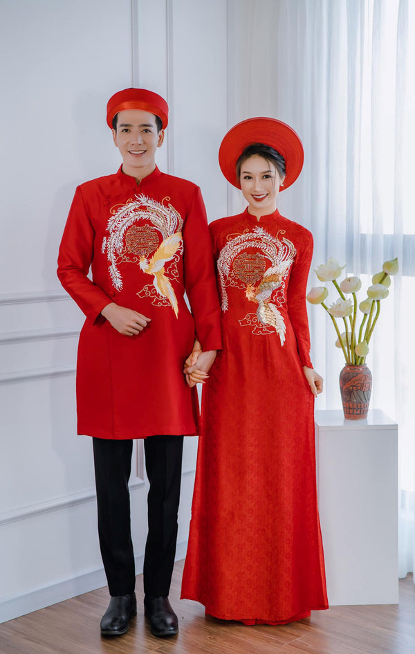Red EmbroideredTraditional Wedding Ao Dai