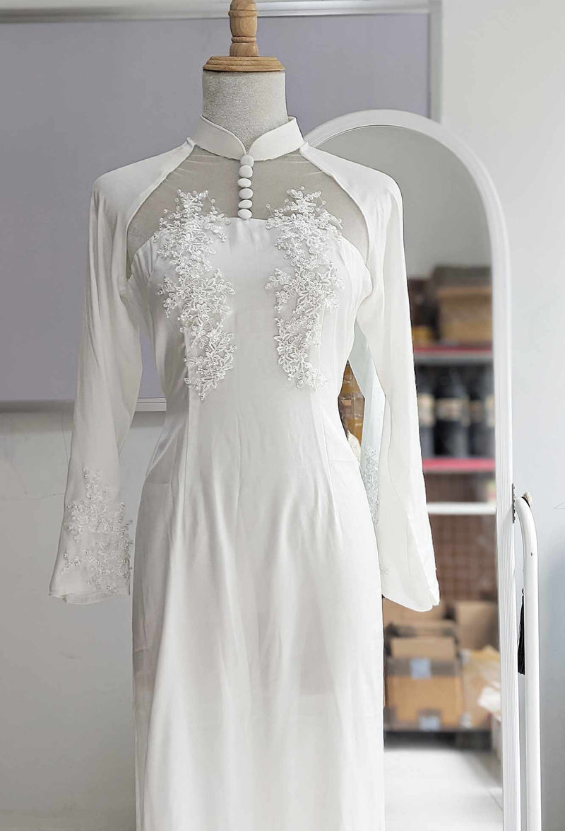 Elegant Lace Vietnamese Modernized Wedding Ao Dai