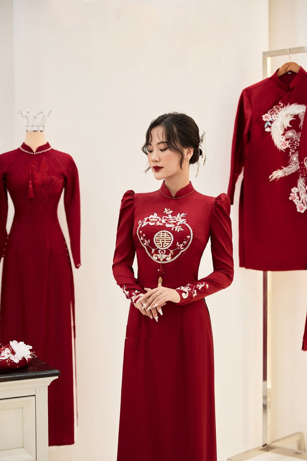 Silk Embroidered Ao Dai For Couples