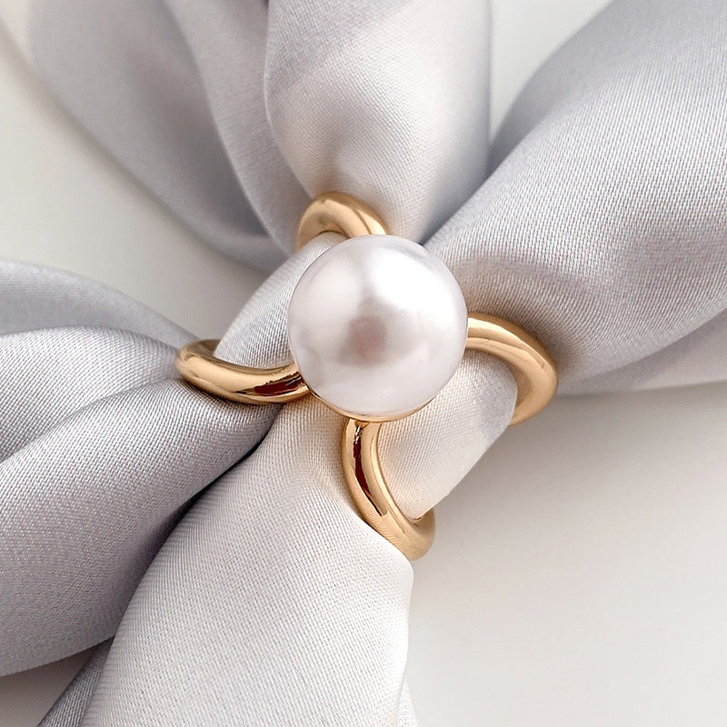 Elegant Feminine Gold Pearl Scarf Ring