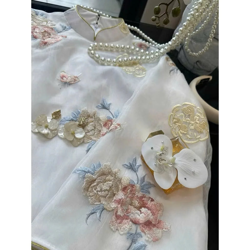 Hoa Linh Embroidered Chiffon Modernize Ao Dai