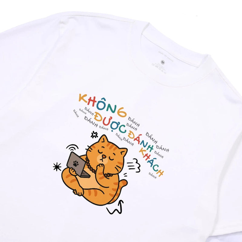 Áo Thun Không Được Đánh Khách Hàng