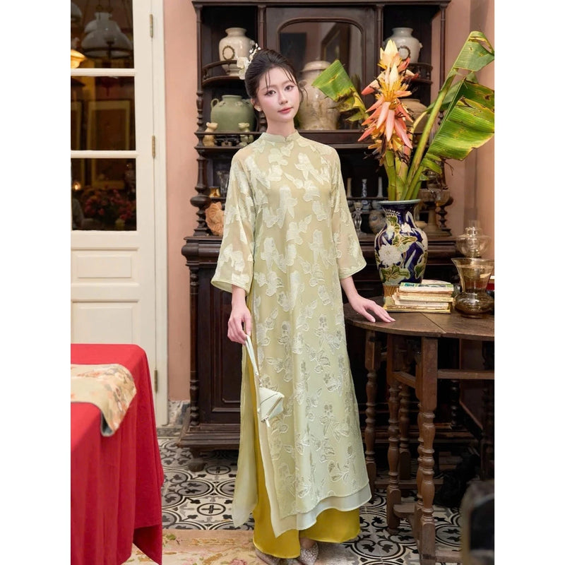 Loose Embroider Floral Ao Dai