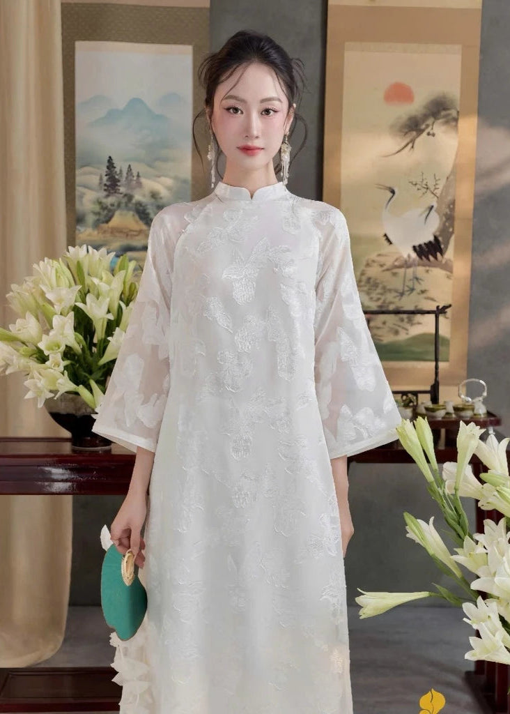 Loose Embroider Floral Ao Dai