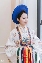 Old-Fashioned Ao Dai | Ao Nhat Binh