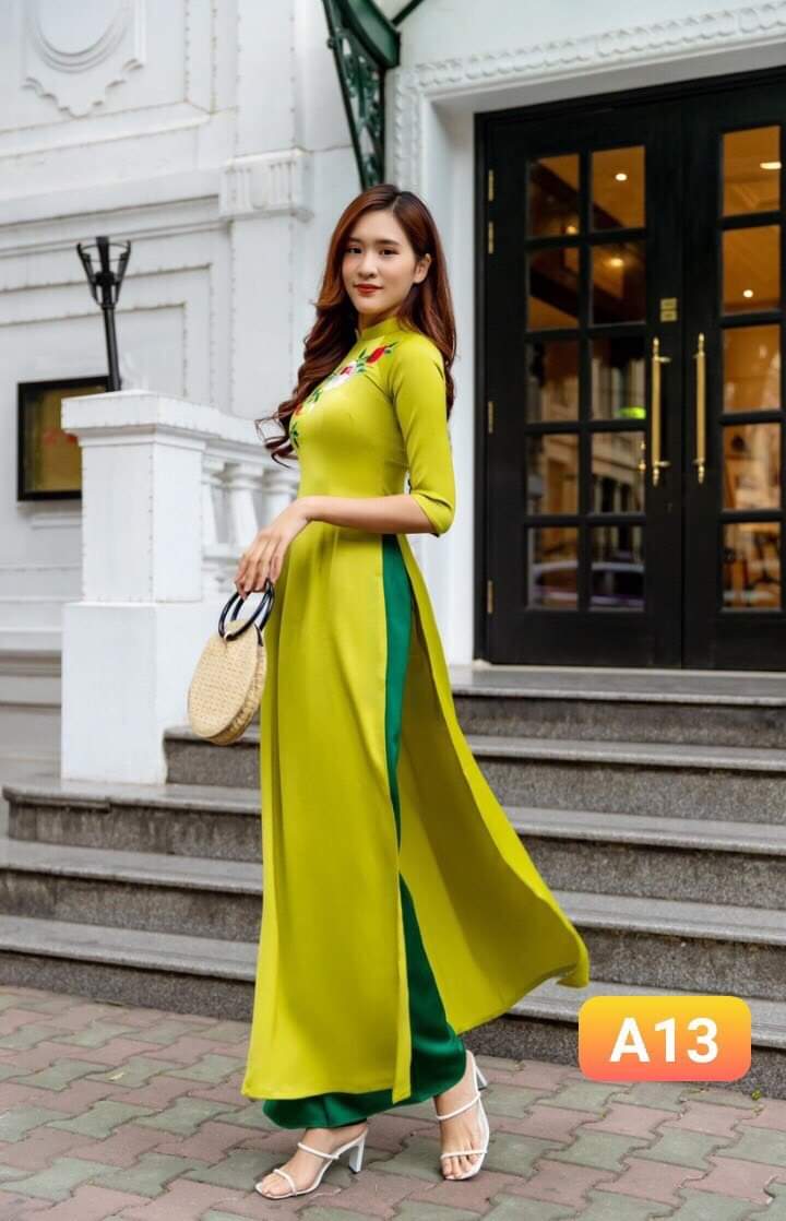 Vietnam Traditional Ao Dai | Ao Dai Truyen Thong Theu Hoa