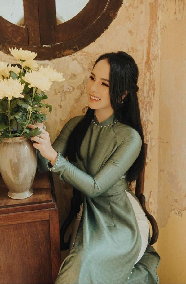 Vietnam Traditional Ao Dai | Ao Dai Truyen Thong Lua Van Go